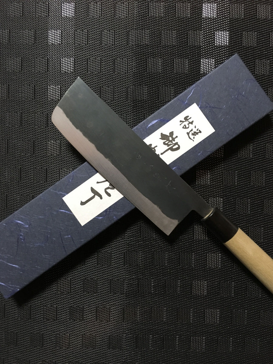 白山 黒打菜切包丁 180mm 水牛柄 – 堺孝行包丁専門店 光三郎 Online shop