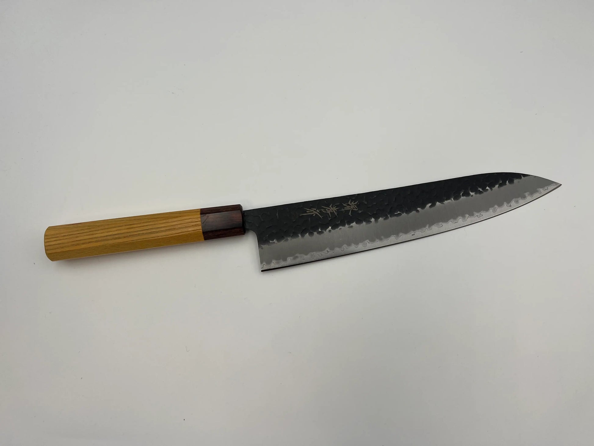 牛刀210mm 青紙スーパー黒檀八角柄Aogami super 牛刀210mm 青紙スーパー黒檀八角柄Aogami super